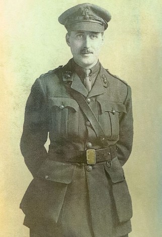 dyson08-1600 in uniform